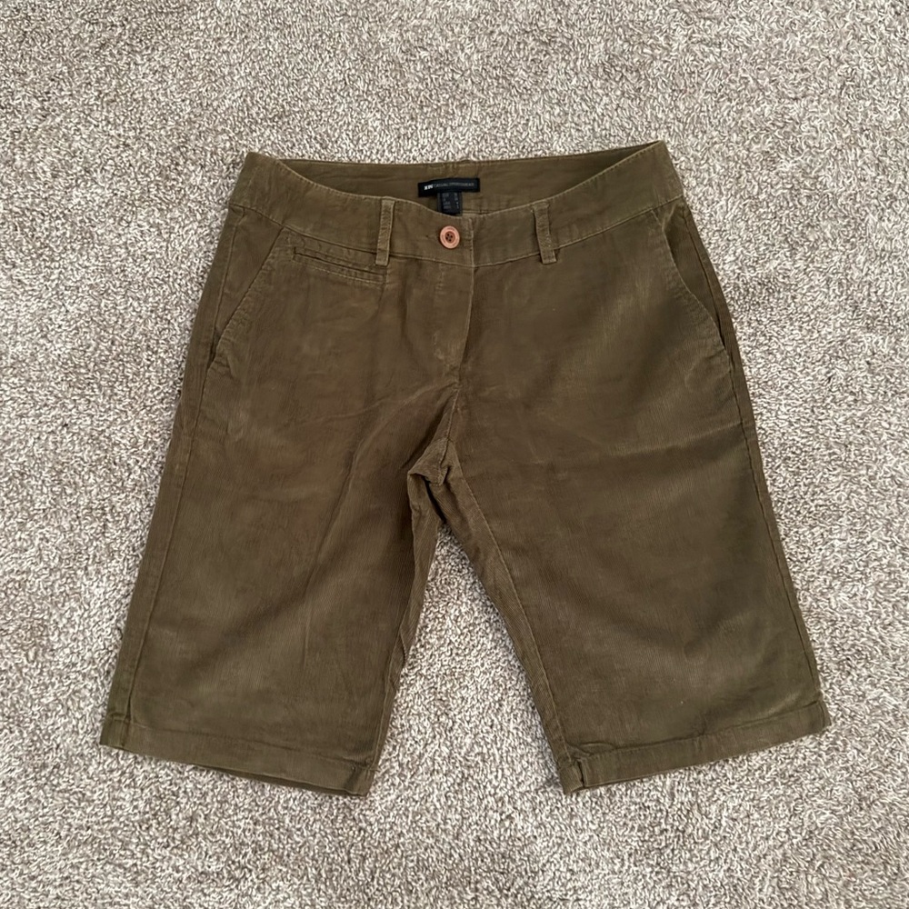 NWOT- Mango Olive Green Women's Corduroy Shorts